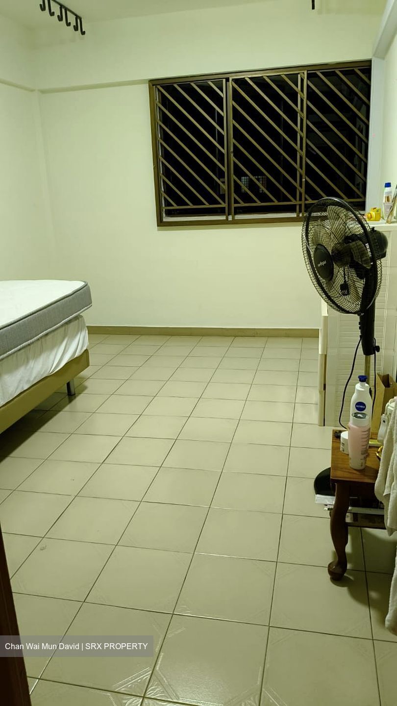 Blk 108 Woodlands Street 13 (Woodlands), HDB 4 Rooms #538811021